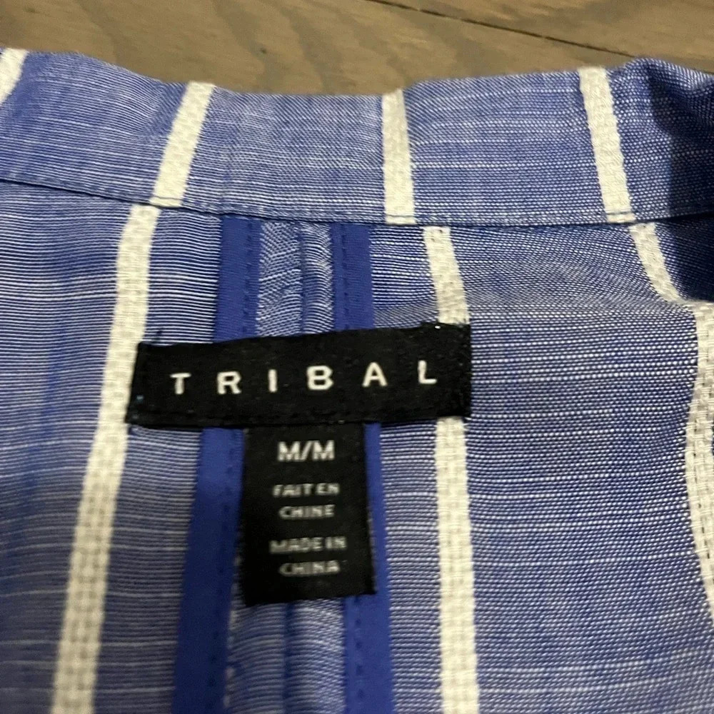 Tribal Women’s Pin Striped Light Weight Jacket. Medium. Excellent condition! - Picture 4 of 5